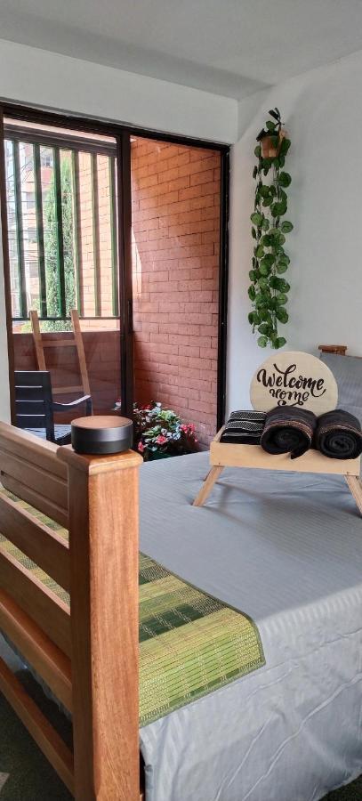 Moradia Laureles Medellin Apartment Bagian luar foto