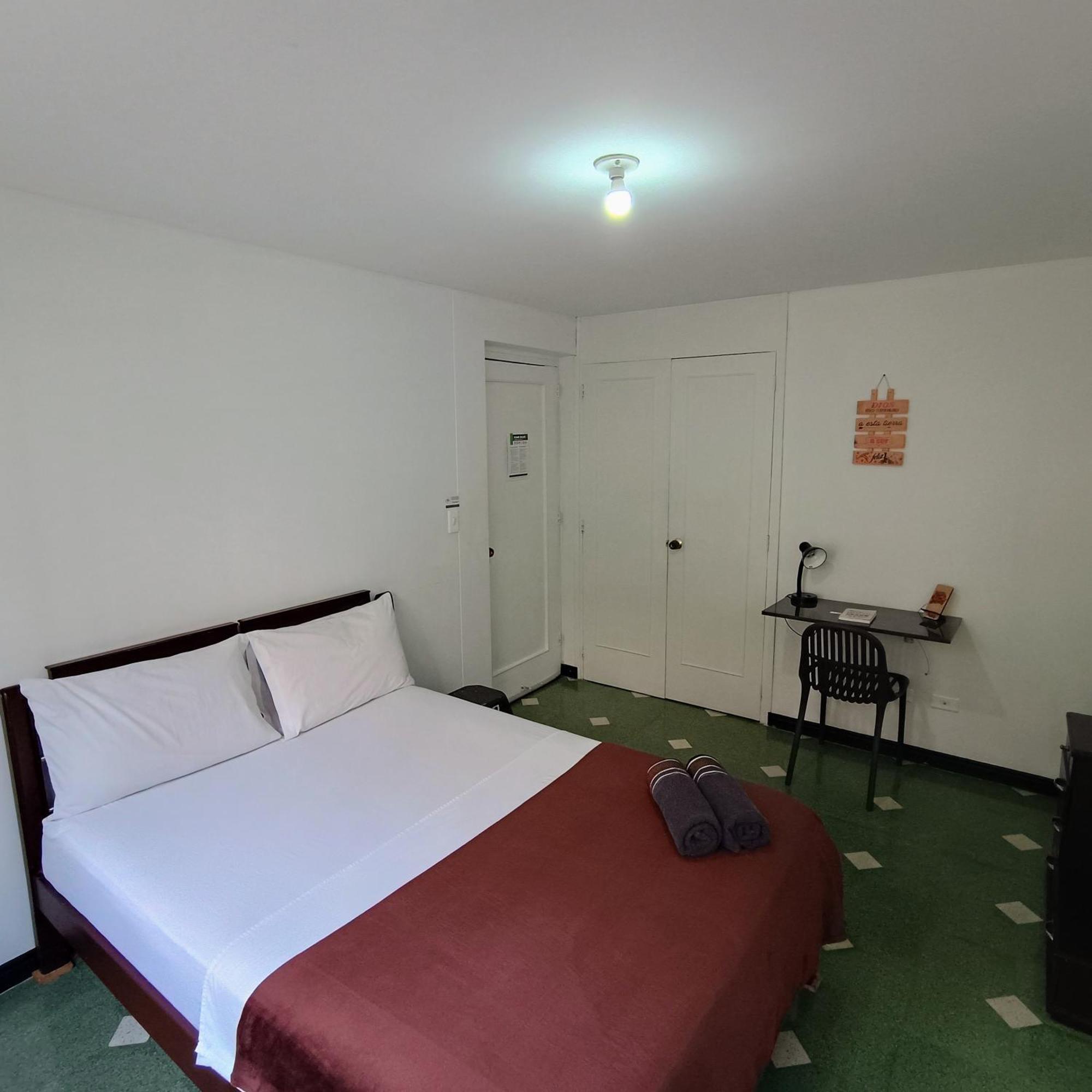 Moradia Laureles Medellin Apartment Bagian luar foto