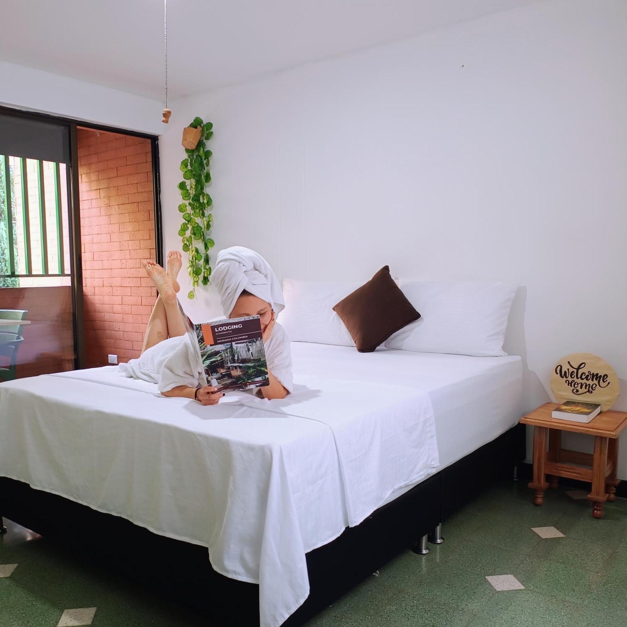 Moradia Laureles Medellin Apartment Bagian luar foto