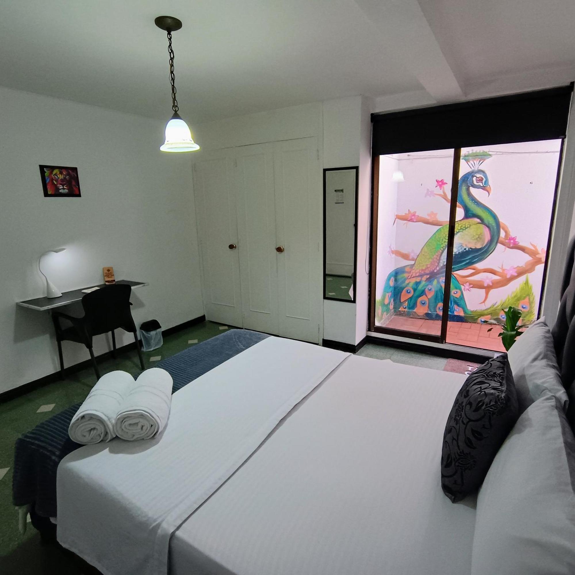 Moradia Laureles Medellin Apartment Bagian luar foto