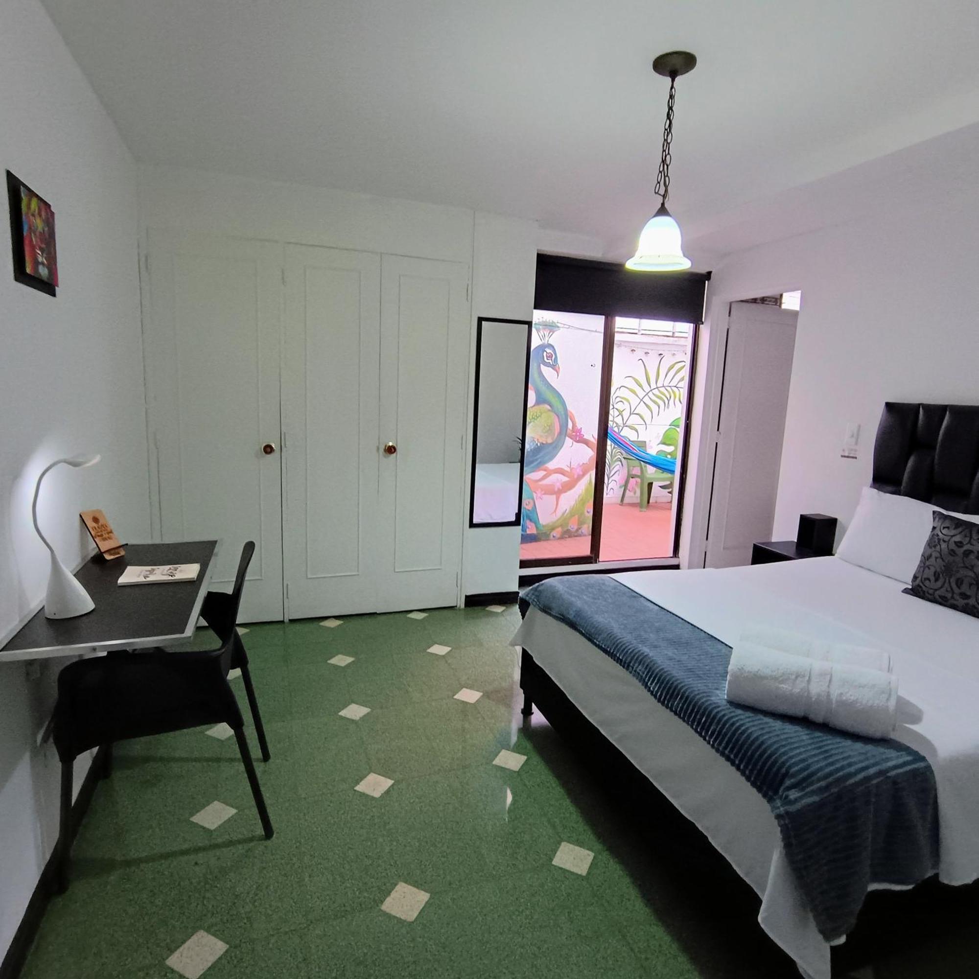 Moradia Laureles Medellin Apartment Bagian luar foto