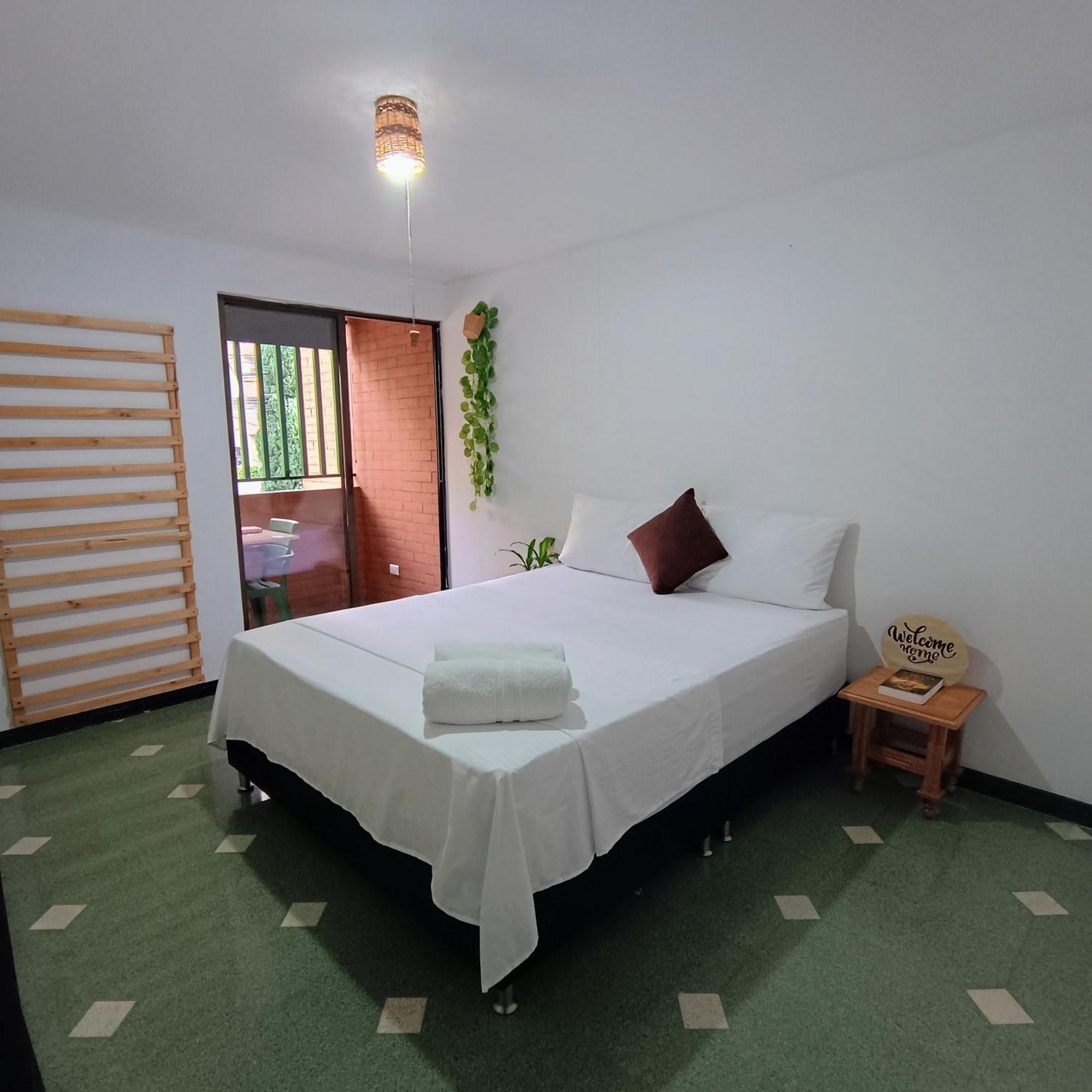 Moradia Laureles Medellin Apartment Bagian luar foto